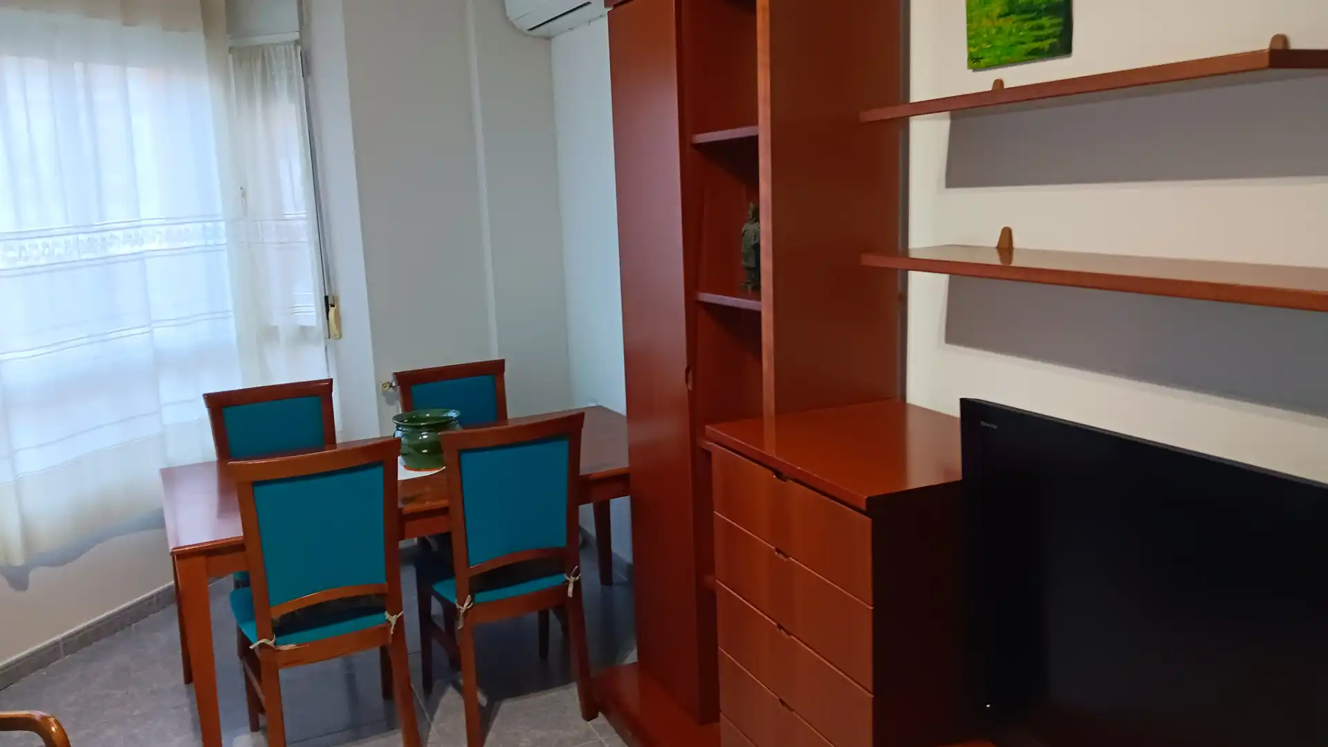 Sala d'estar de Pis de lloguer en Albacete amb Aire condicionat, Calefacció i Moblat