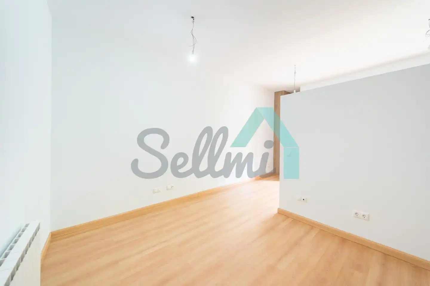 Schlafzimmer von Wohnung zum Verkauf in Aller mit Heizung, Terrasse und Abstellraum
