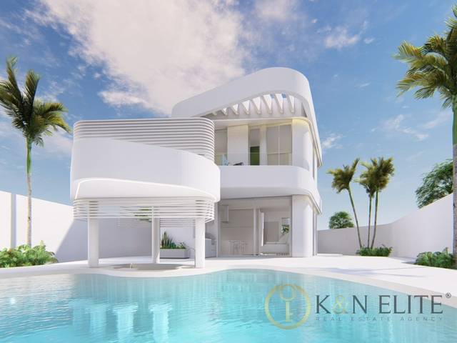 Casa-chalet en Venta en Calle Clara Campoamor en Alicante Golf