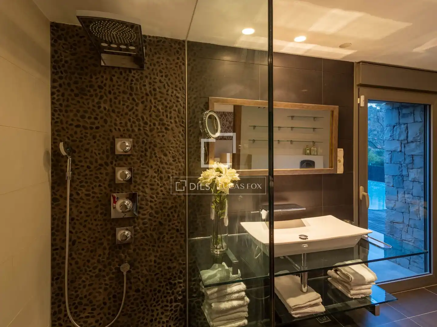 Baño de Casa o chalet en venta en Sagunto / Sagunt con Aire acondicionado, Calefacción y Jardín privado