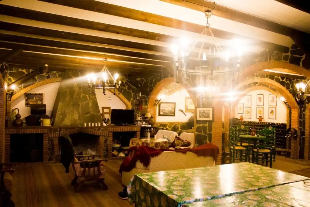 Finca rústica en venta en Moriles con Aire acondicionado, Terraza y Trastero