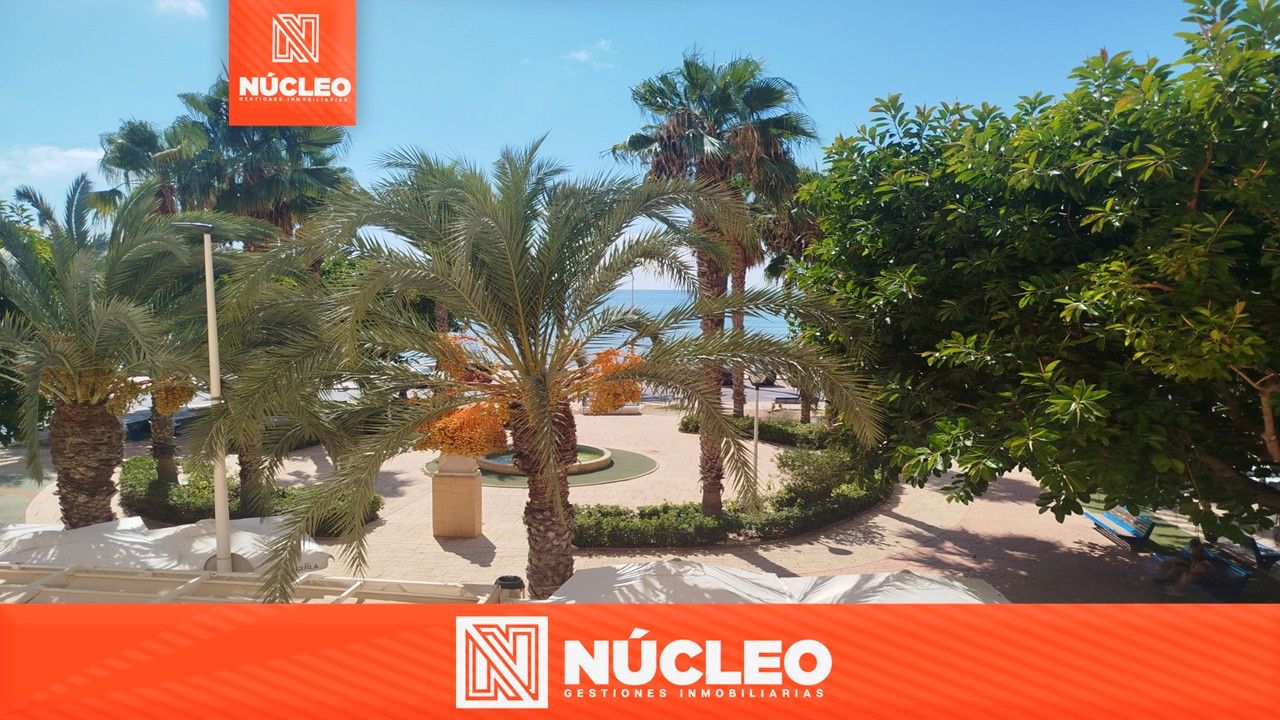 Pis en venda en Santa Pola amb Terrassa i Moblat