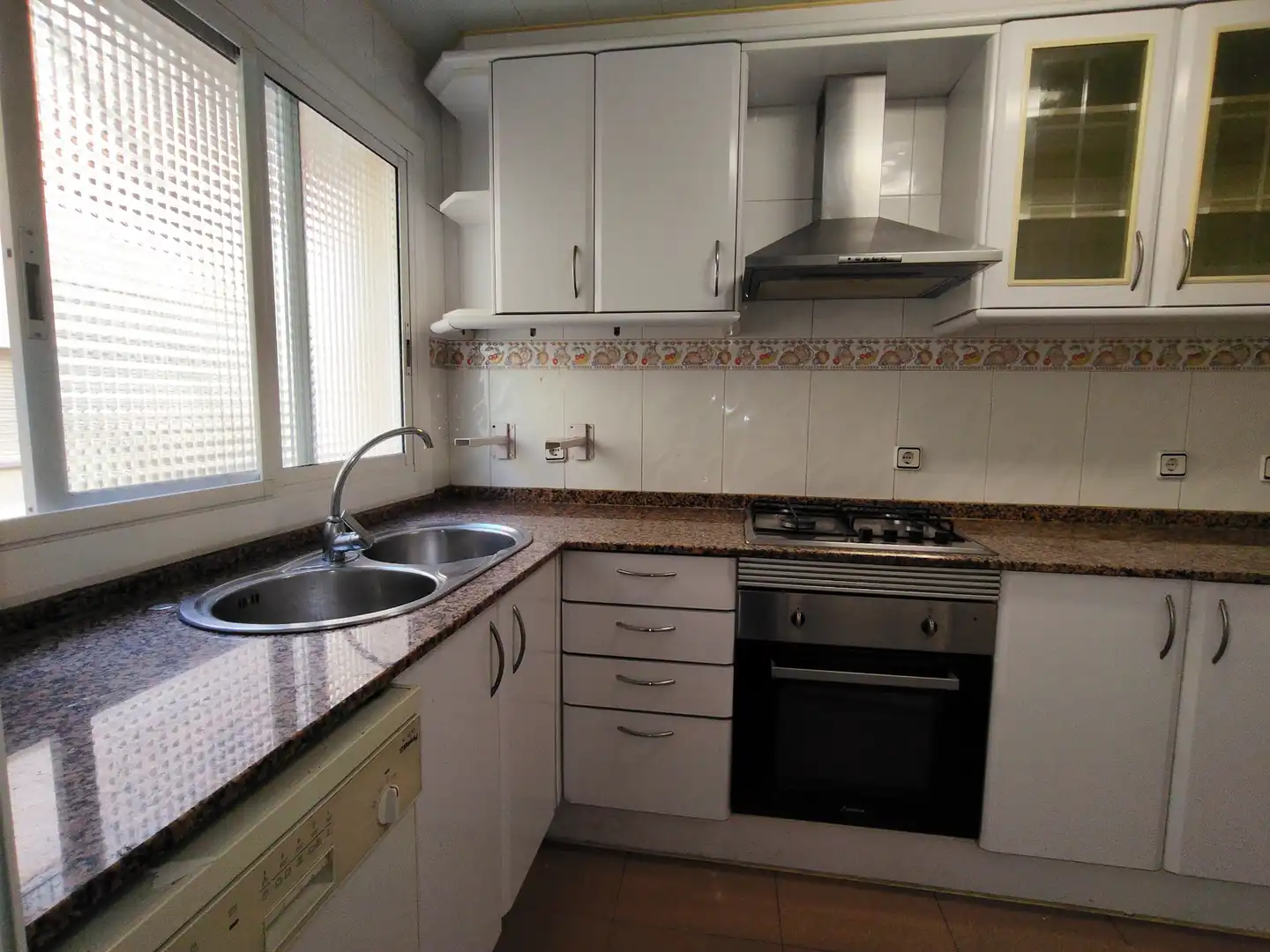 Cocina de Piso en venta en Palau-solità i Plegamans con Calefacción y Balcón