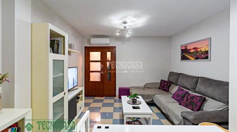 Foto 2 de Piso en venta en Roquetas Pueblo, Almería