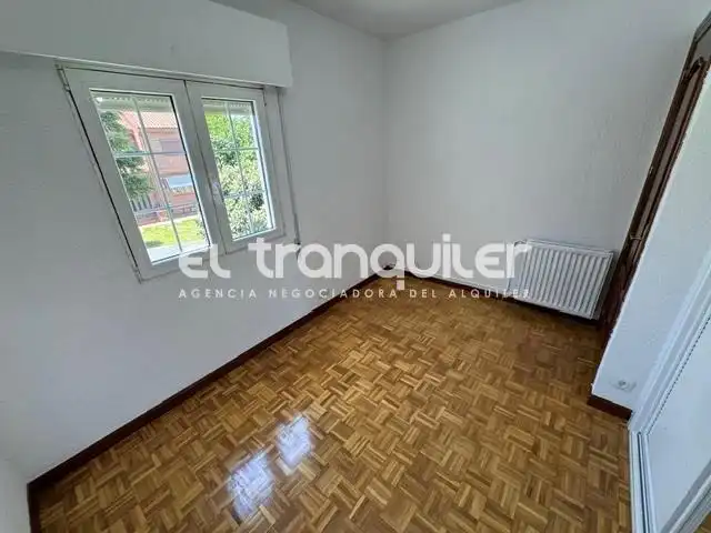 Bedroom of Detached homes for rent in Madrid  with Private garden, Terrace and Swimming Pool