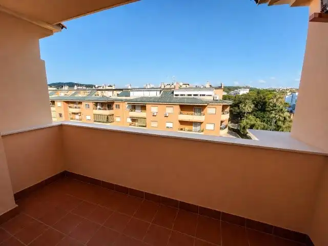 Terraza de Piso en venta en Manilva con Aire acondicionado, Calefacción y Terraza