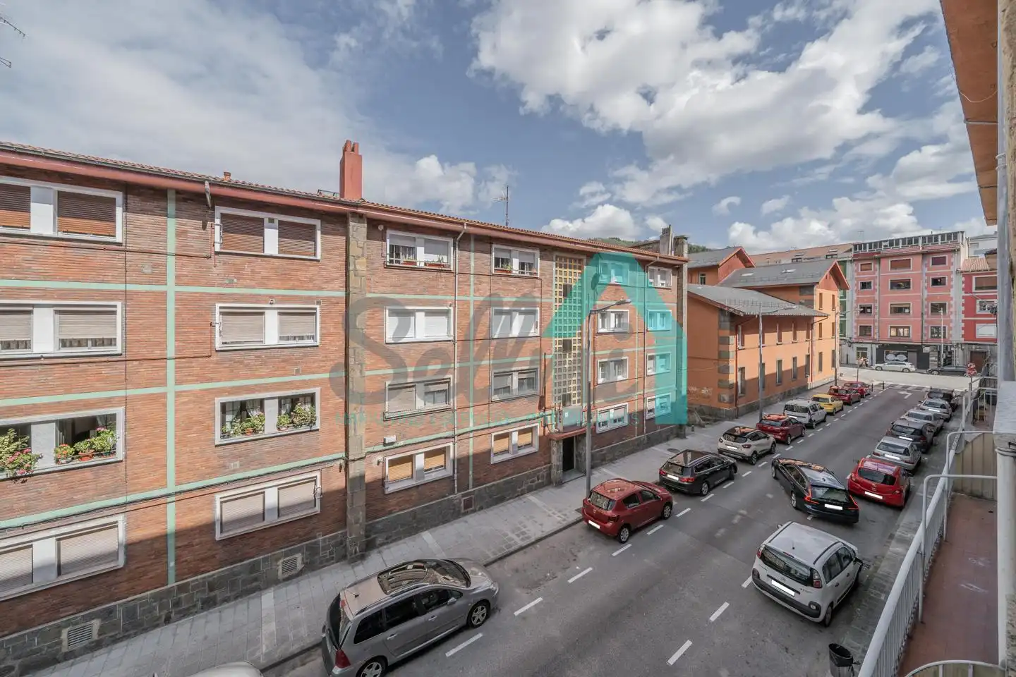 Vista exterior de Piso de alquiler en Mieres (Asturias) con Calefacción, Parquet y Trastero