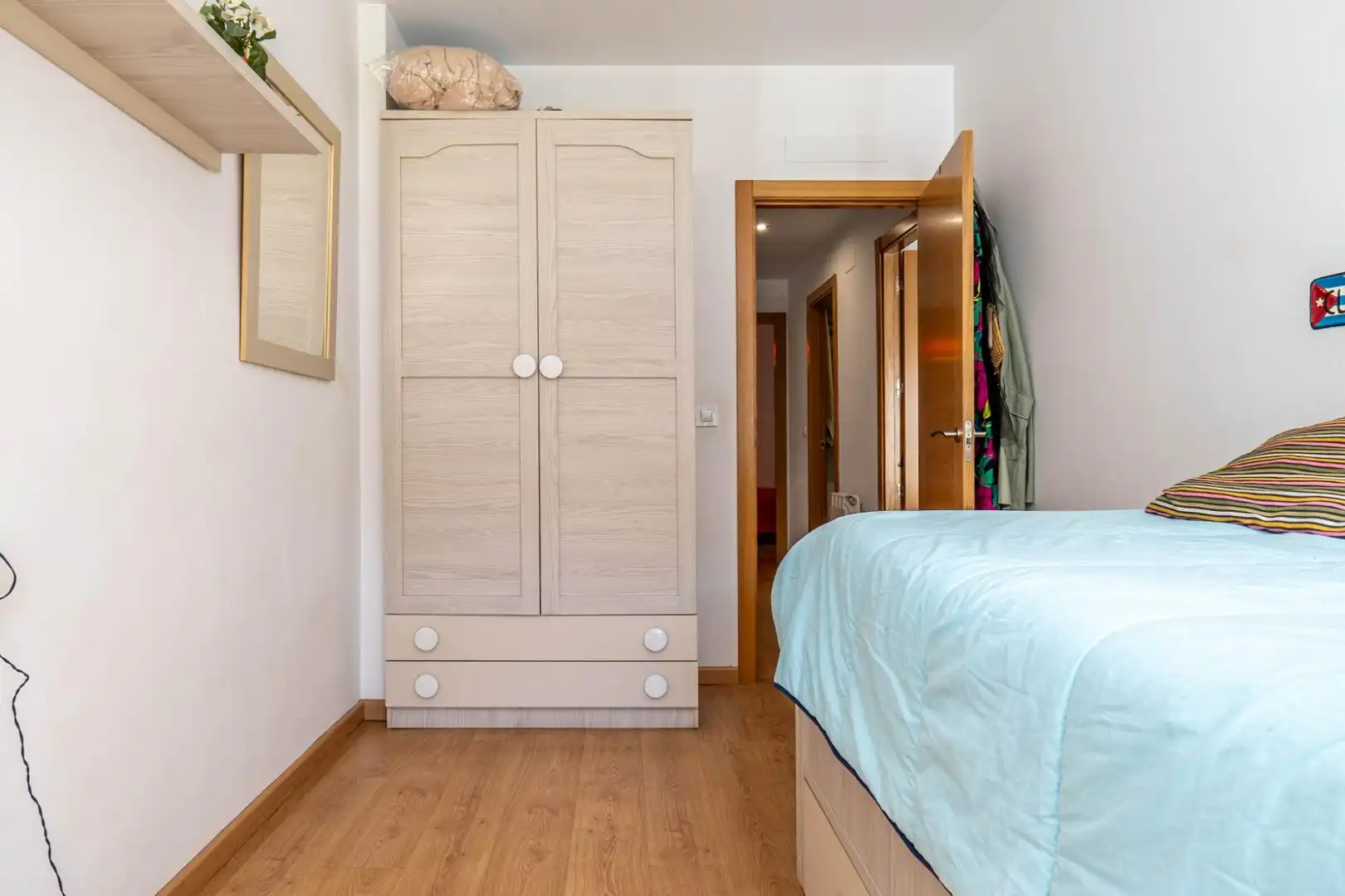 Dormitori de Casa o xalet en venda en Granada amb Calefacció, Terrassa i Traster