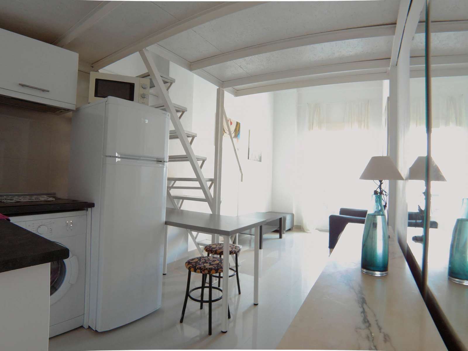 Kitchen of Apartment to share in  Madrid Capital  with Air Conditioner, Heating and Terrace