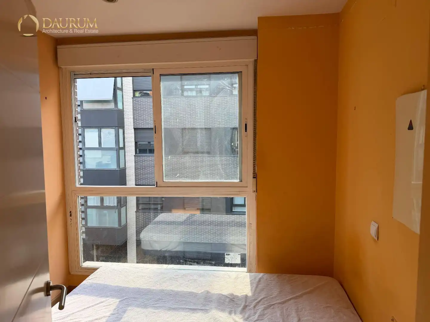 Bedroom of Flat for sale in Madrid  with Air Conditioner, Heating and Storage room