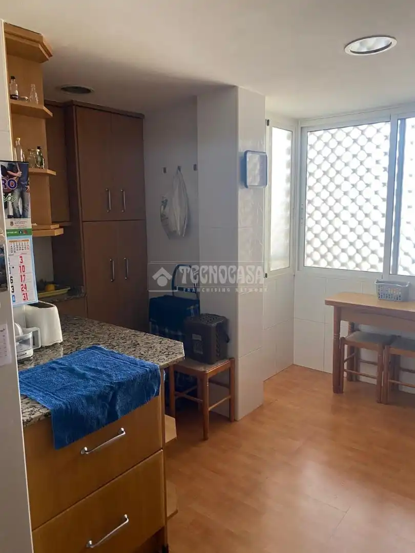 Habitación de Piso en venta en Alicante / Alacant con Piscina comunitaria
