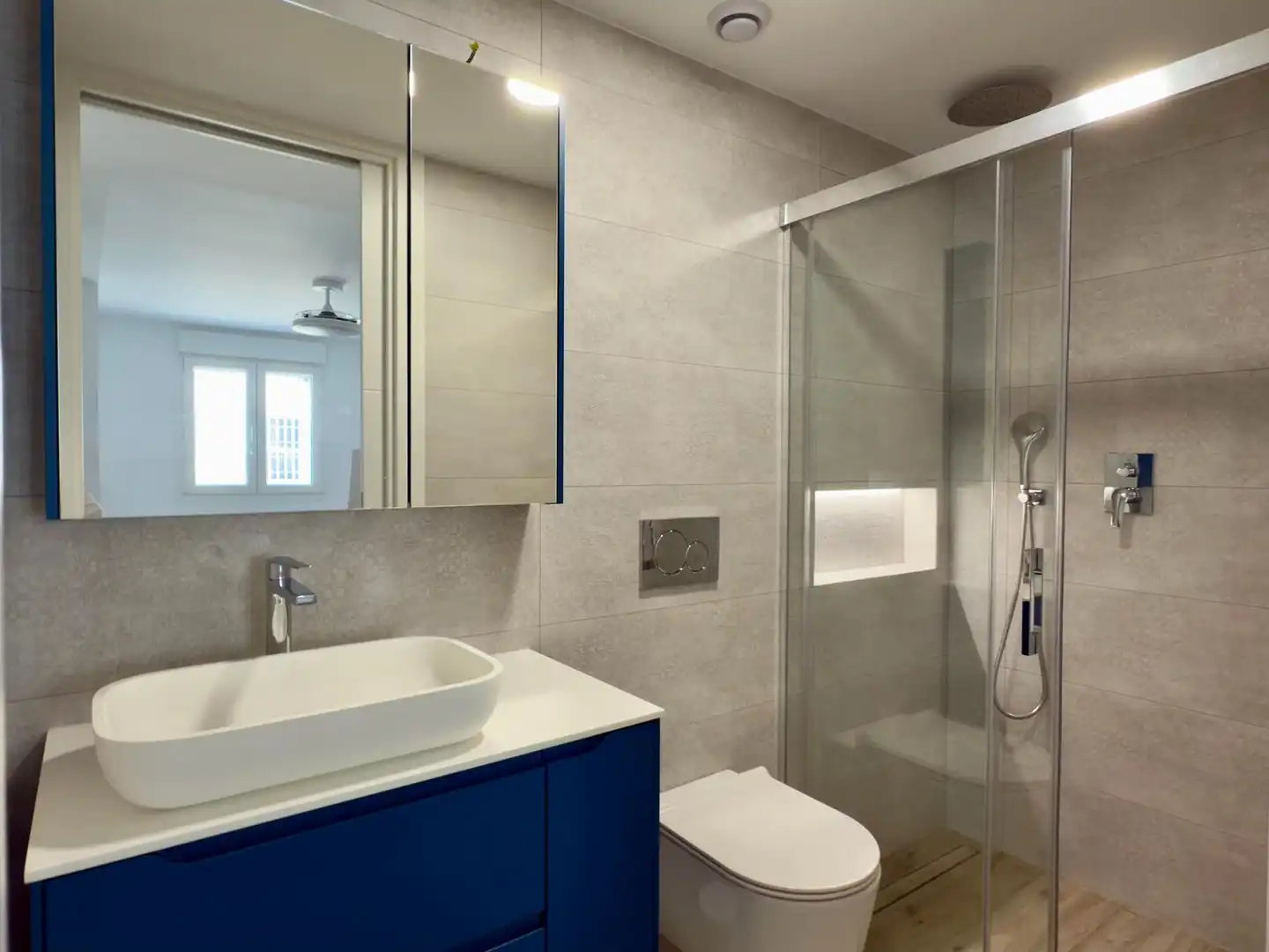 Bathroom of Apartments for sale in La Manga del Mar Menor  with Air Conditioner, Heating and Terrace