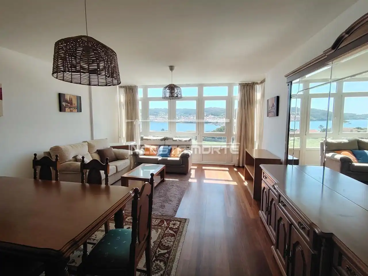 Sala de estar de Piso en venta en Cee con Calefacción, Trastero y Amueblado