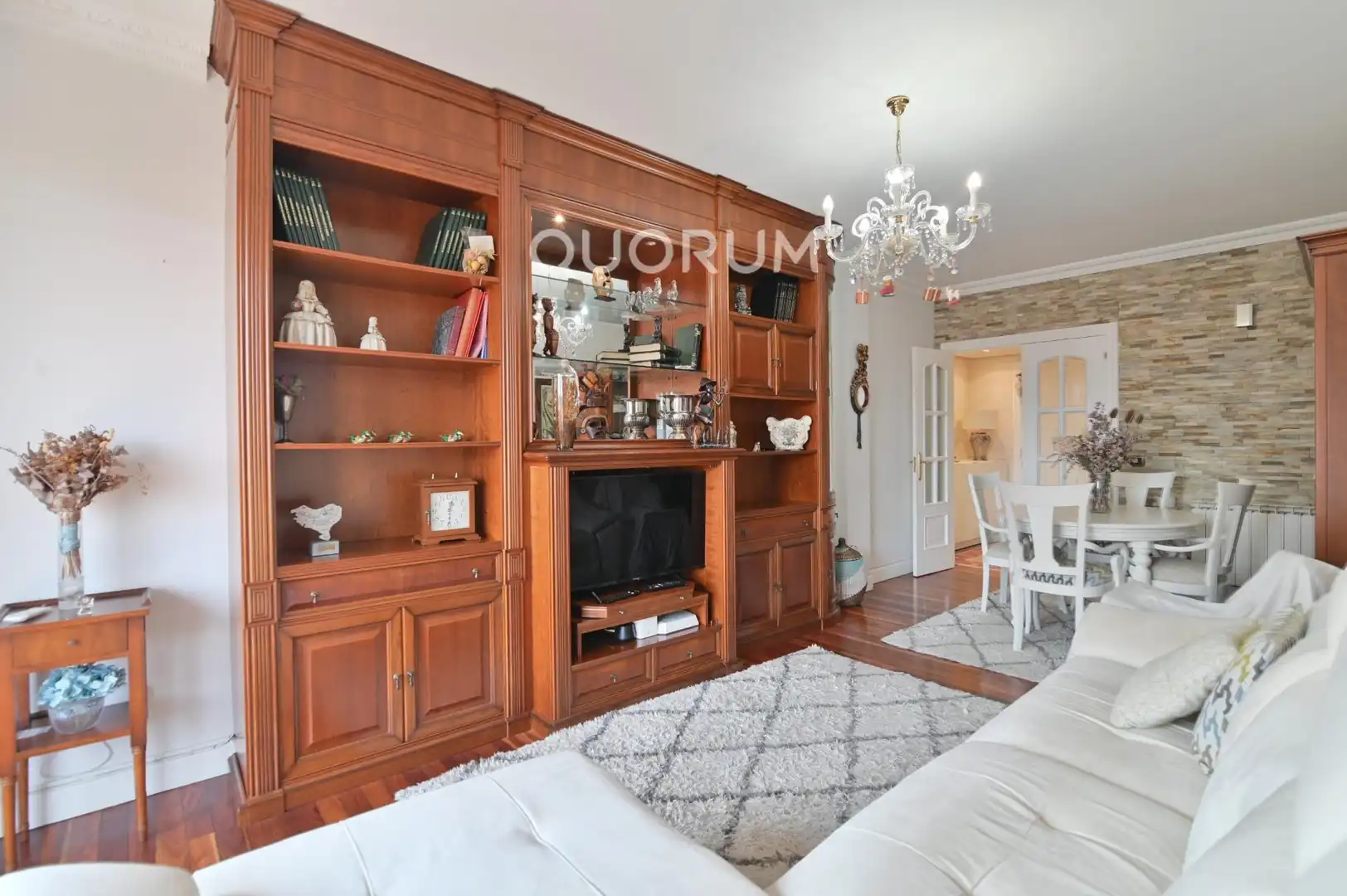 Sala de estar de Piso en venta en Bilbao  con Calefacción, Terraza y Amueblado