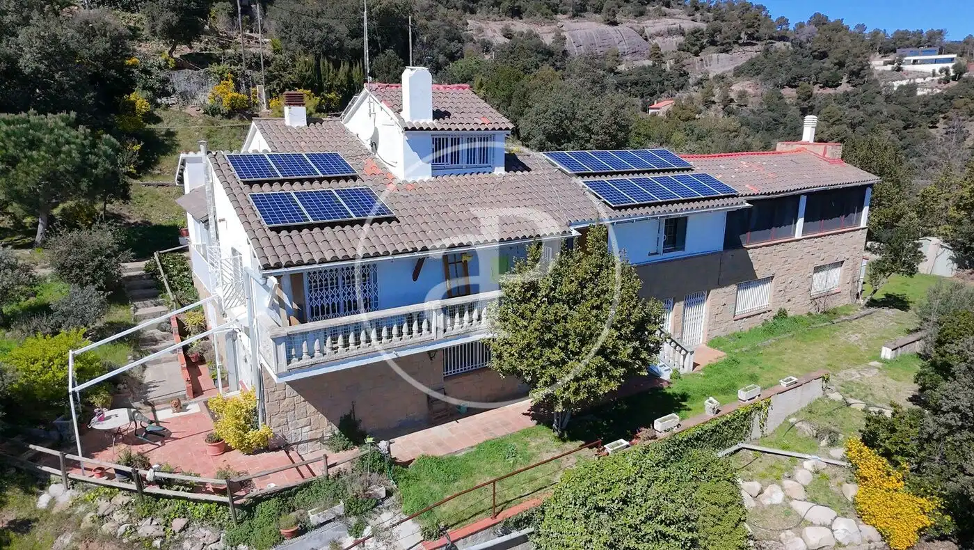 Casa con terraza en venta en Carrer de Dalt, imagen 10