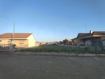 Terreno residencial en venta en Calle Plantío 1005