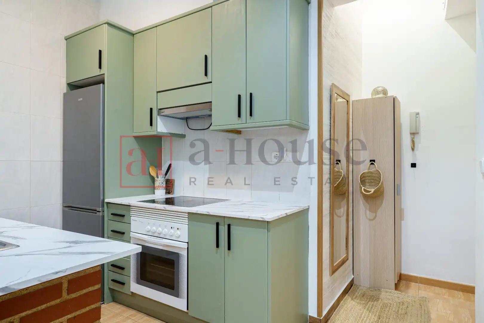 Kitchen of Ground floor for sale in Madrid  with Air Conditioner, Heating and Furnished