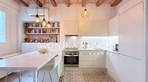 Foto 2 de Piso en venta en Sant Antoni, Barcelona Capital