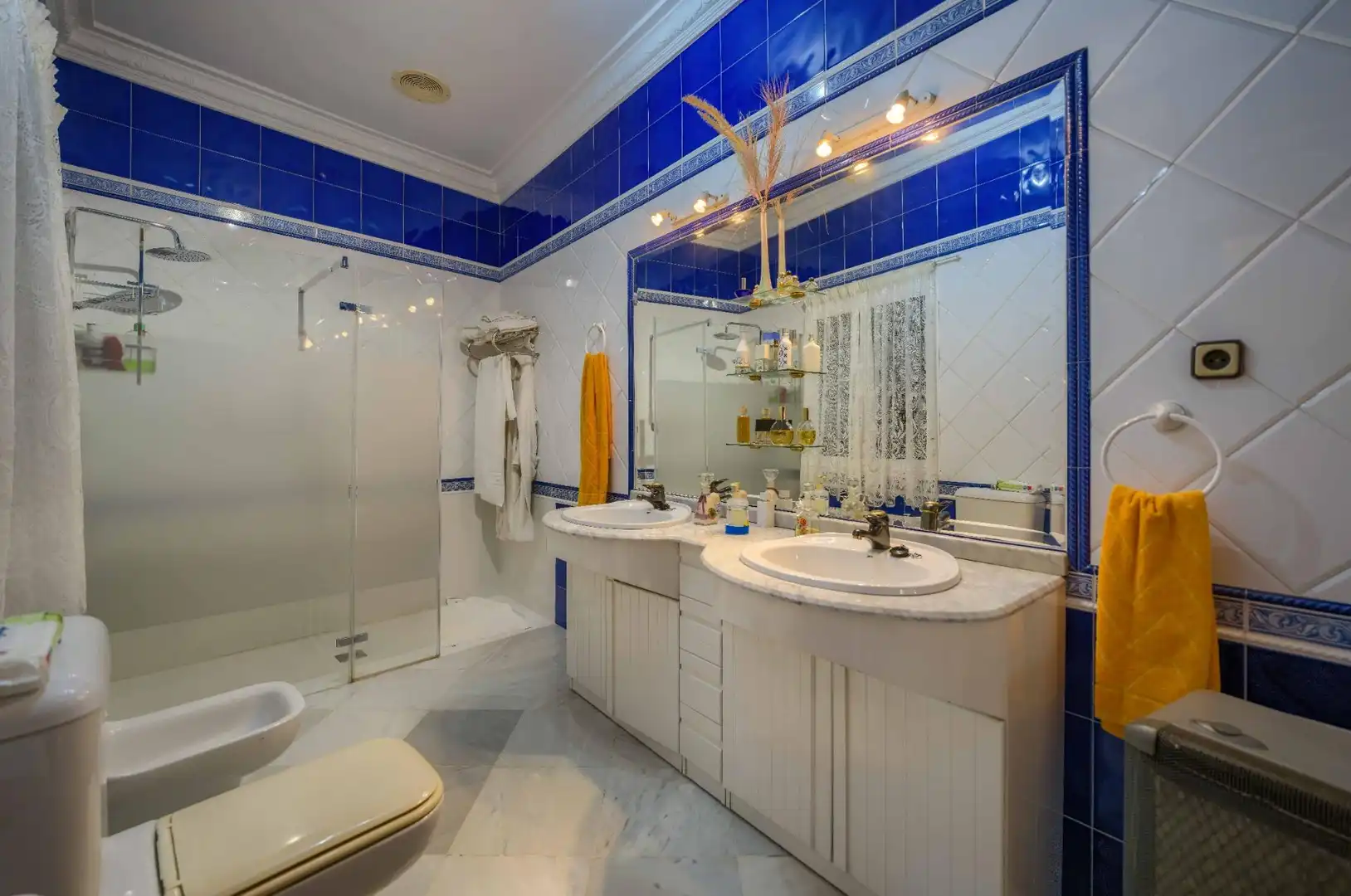 Baño de Casa o chalet en venta en Benacazón