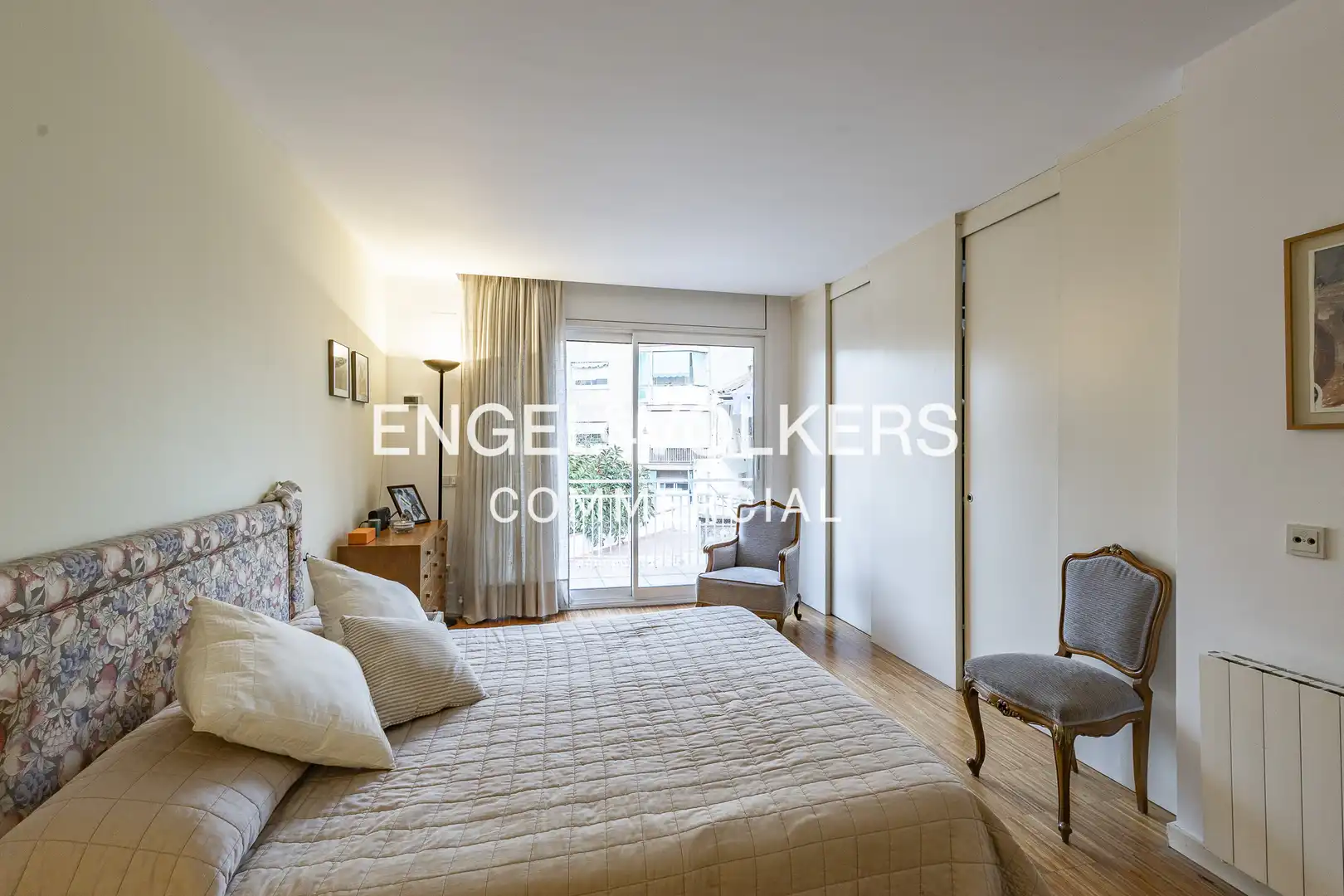 Bedroom of Buildings for sale in Sant Joan Despí