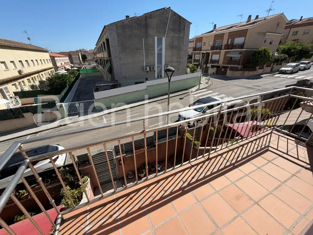 Casa a schiera con piscina in vendita a Calle Bisbe Catala, imagen 39