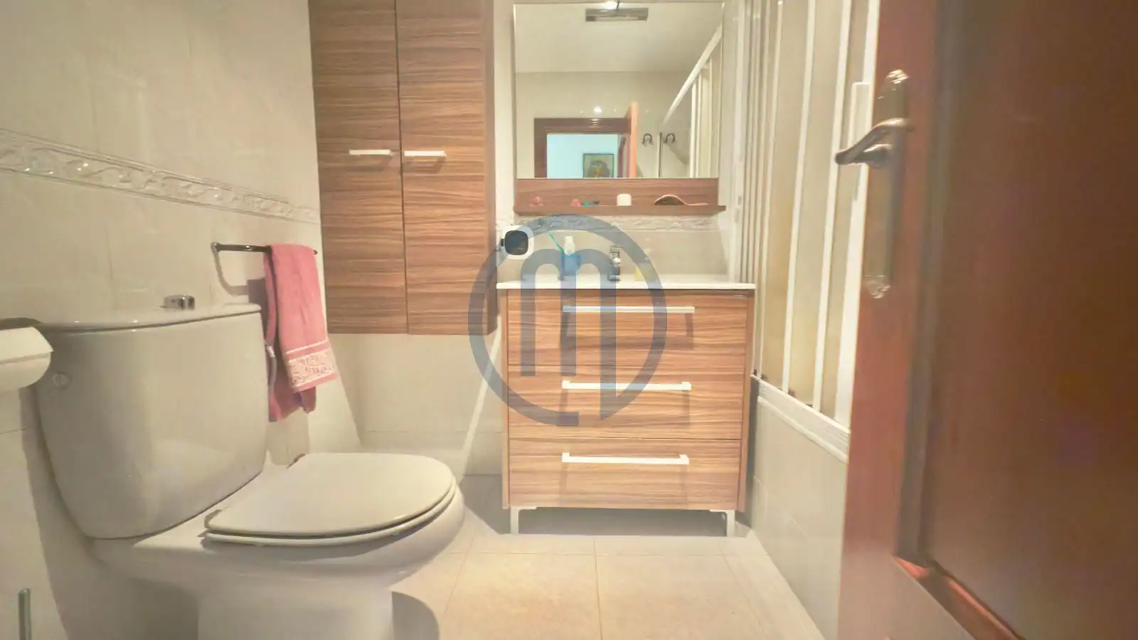 Baño de Piso en venta en Canovelles con Calefacción, Terraza y Balcón