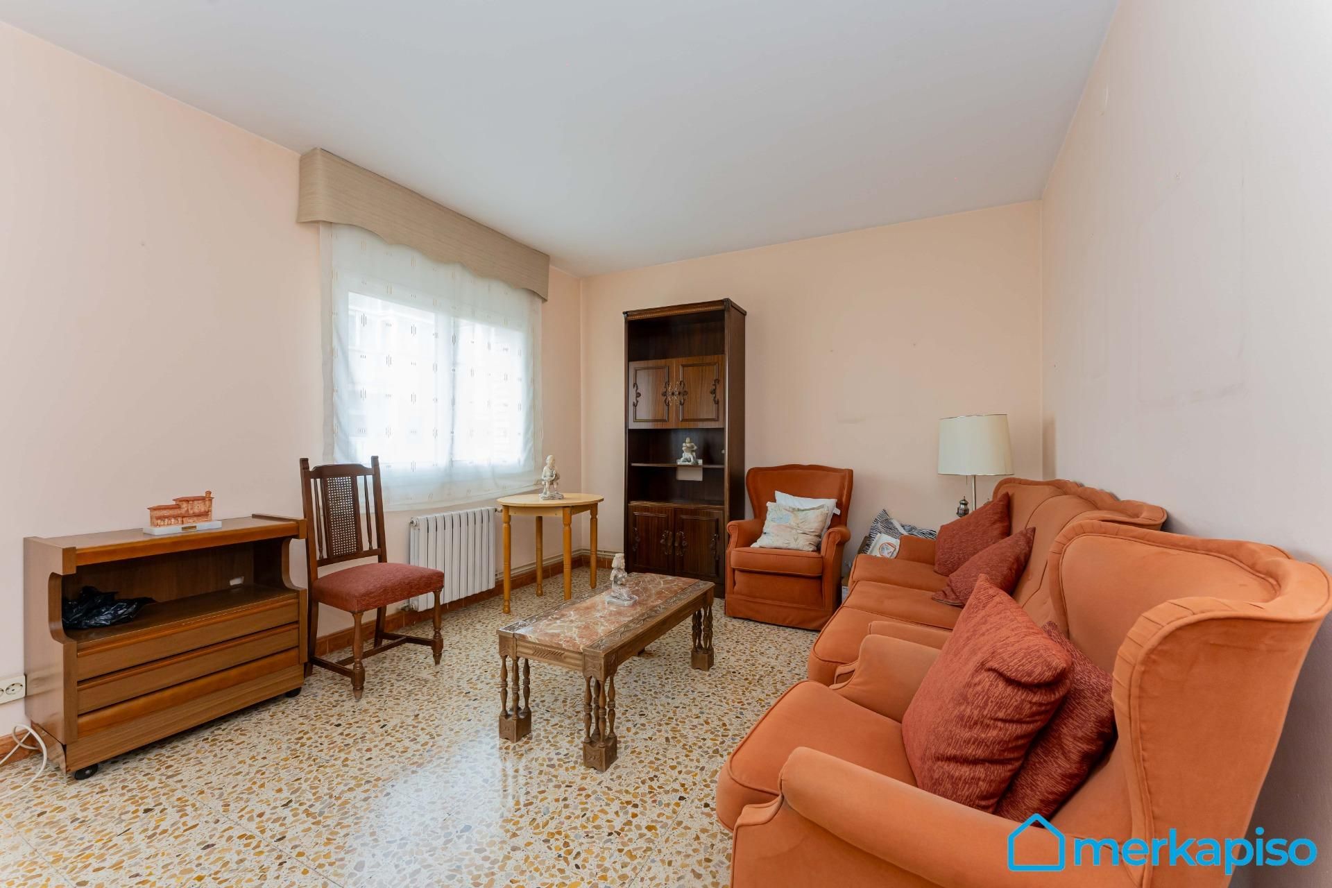 Living room of Flat for sale in Sant Boi de Llobregat  with Heating and Balcony