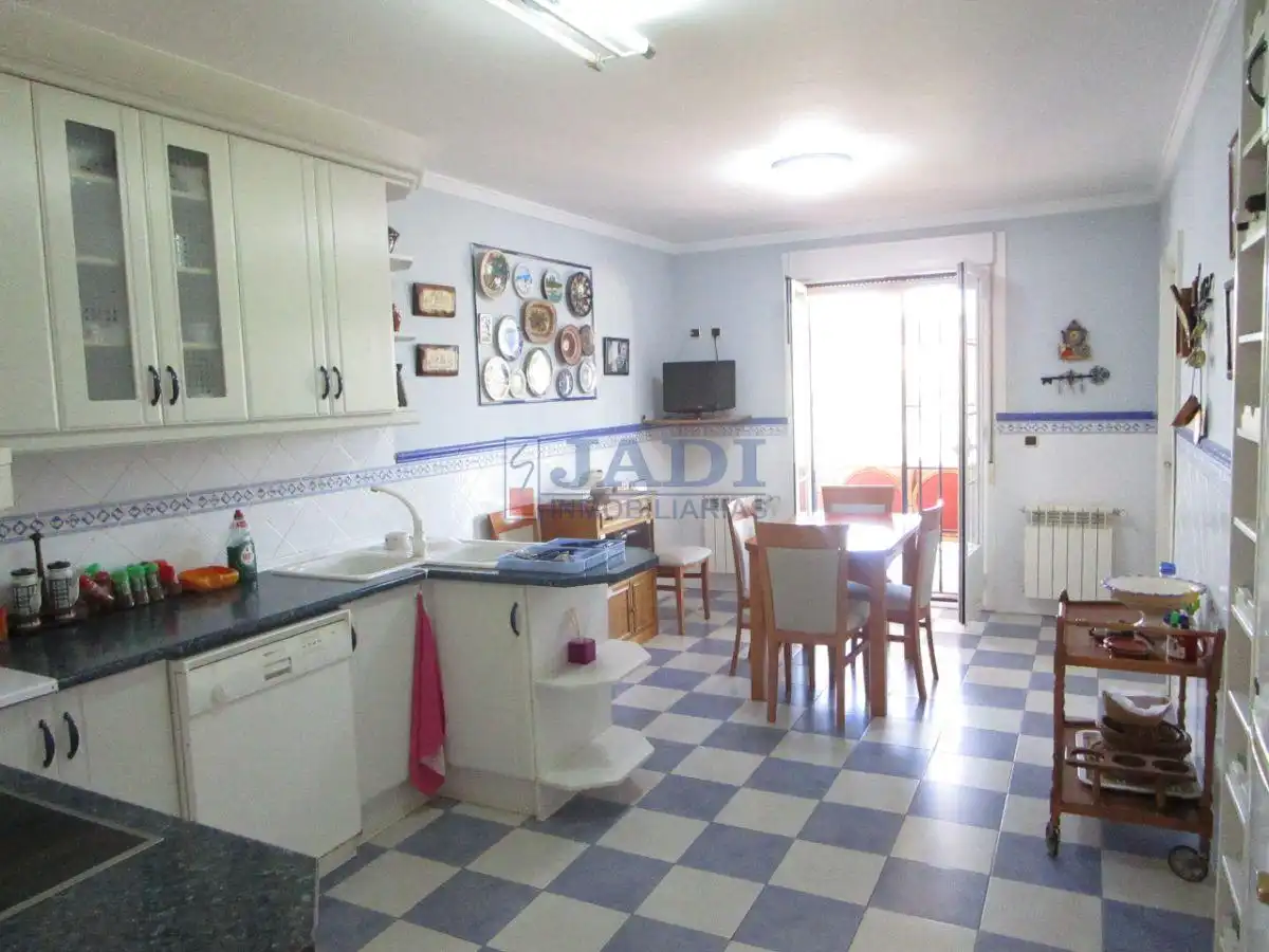 Chalet con terraza en venta en Valdepeñas, imagen 7