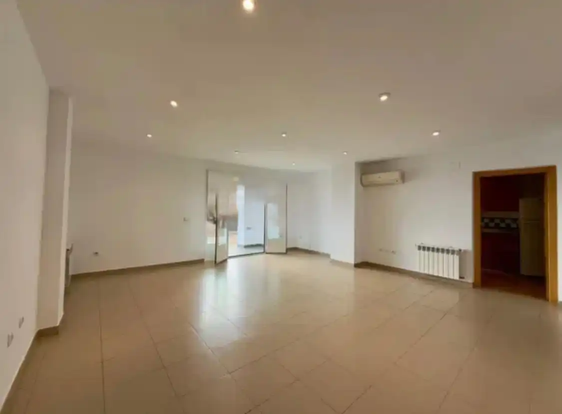 Casa o xalet en venda en Badajoz amb Aire condicionat, Jardí privat i Terrassa