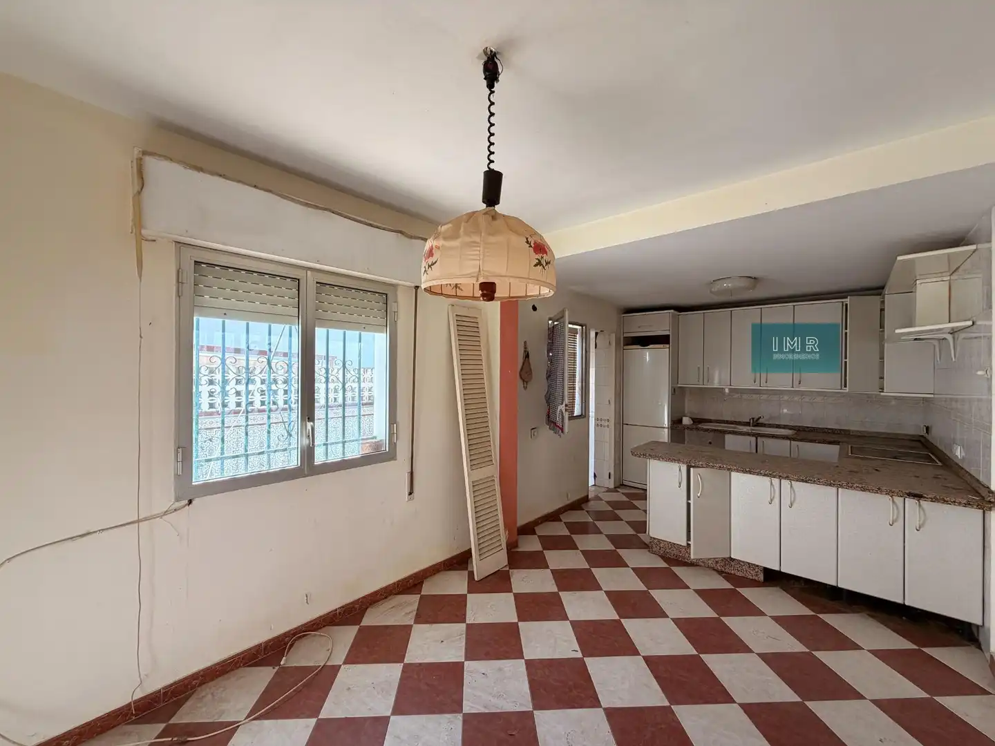 Cocina de Casa adosada en venta en Mairena del Aljarafe con Terraza