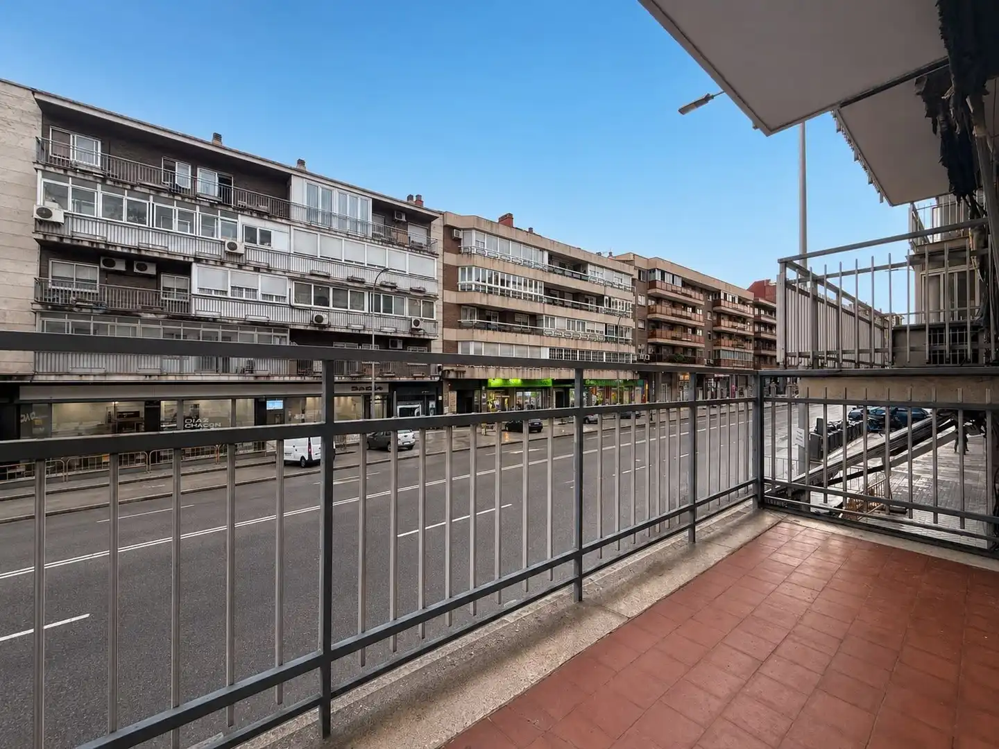 Exterior view of Flat for sale in Madrid  with Air Conditioner, Heating and Terrace