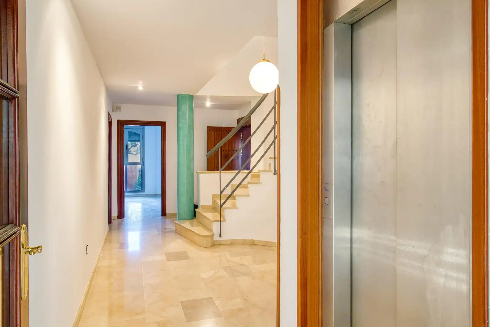 Casa o chalet en venta en Bormujos con Aire acondicionado, Calefacción y Jardín privado