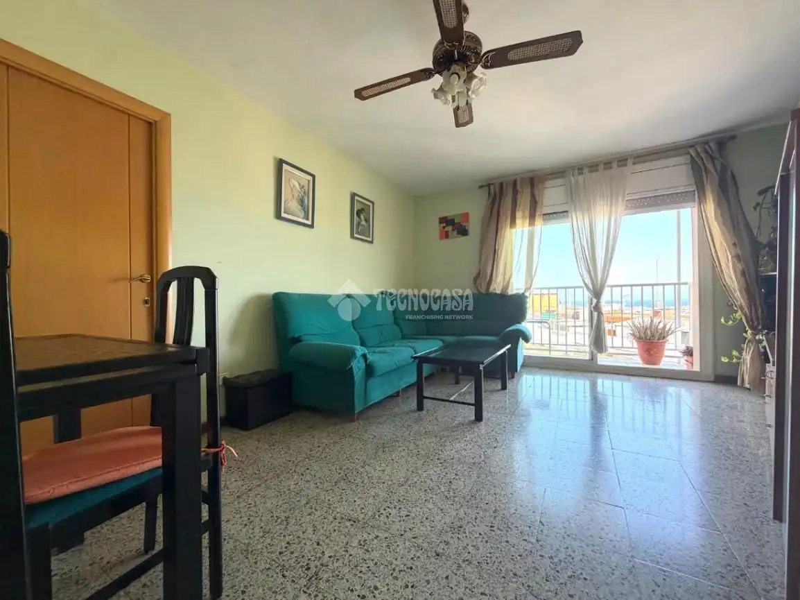 Living room of Flat for sale in Badalona  with Air Conditioner and Balcony