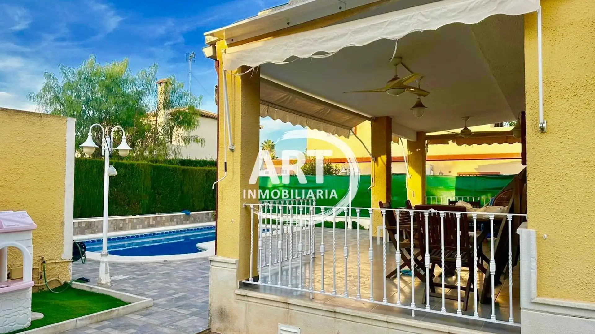 Jardín de Casa o chalet de alquiler en La Pobla de Vallbona con Aire acondicionado, Calefacción y Jardín privado