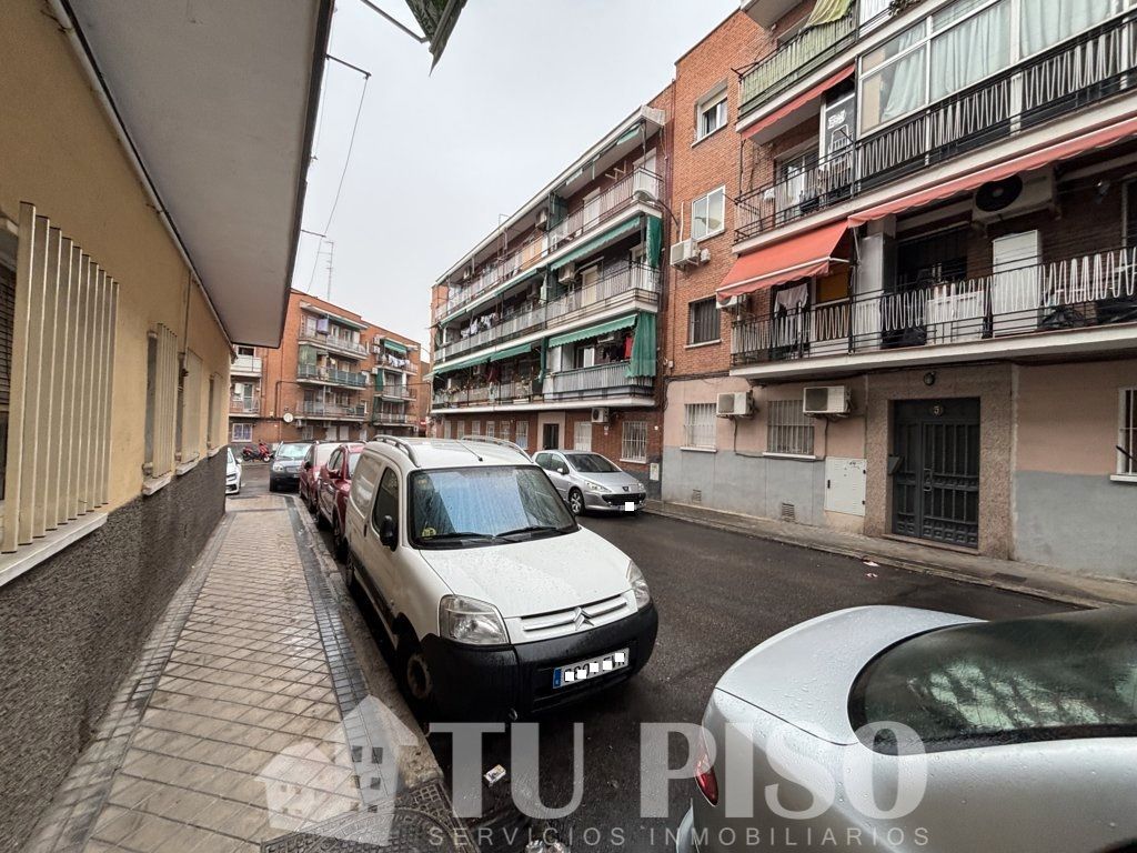 Vista exterior de Pis en venda en  Madrid Capital amb Calefacció i Terrassa