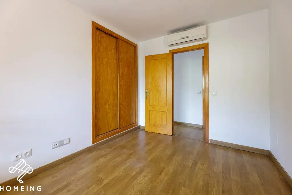 Habitación de Planta baja en venta en Llucmajor con Aire acondicionado, Jardín privado y Parquet