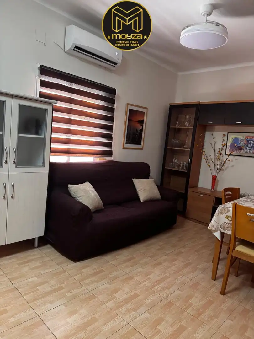 Wohnzimmer von Wohnung zur Miete in Linares mit Klimaanlage und Heizung