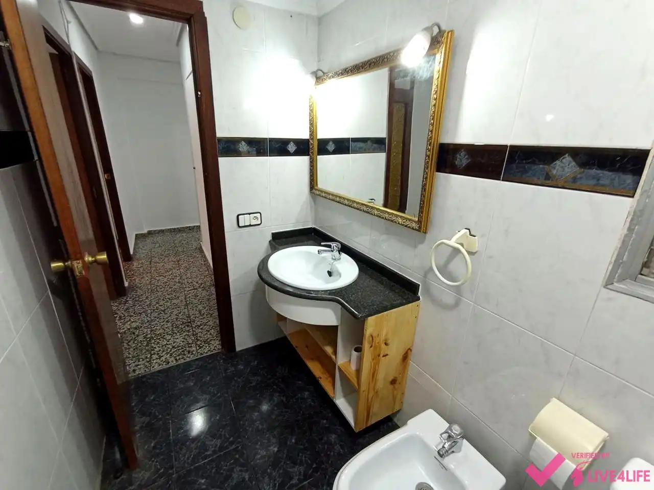 Badezimmer von Wohnung zur Miete in Valencia mit Terrasse und Möbliert