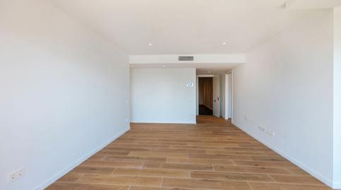 Foto 3 de vivienda de obra nueva en Piso de alquiler en Carrer de Joan de la Cierva, 50, Finestrelles, Barcelona