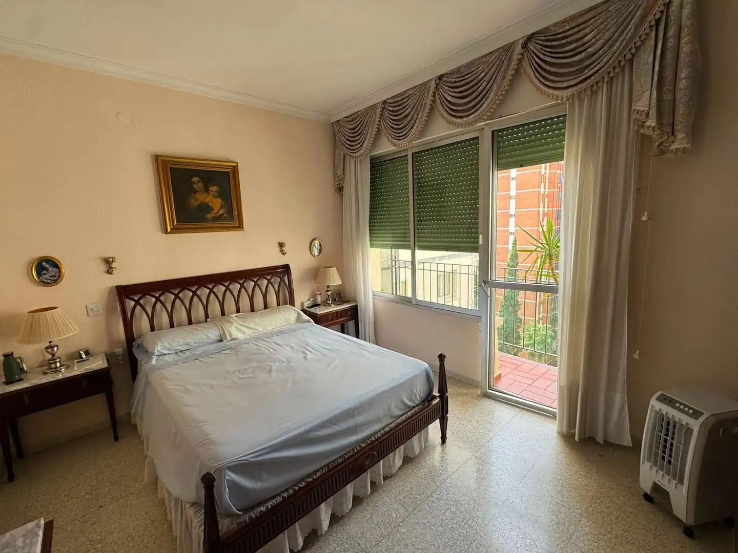 Habitación de Piso en venta en San Pablo - Santa Justa
