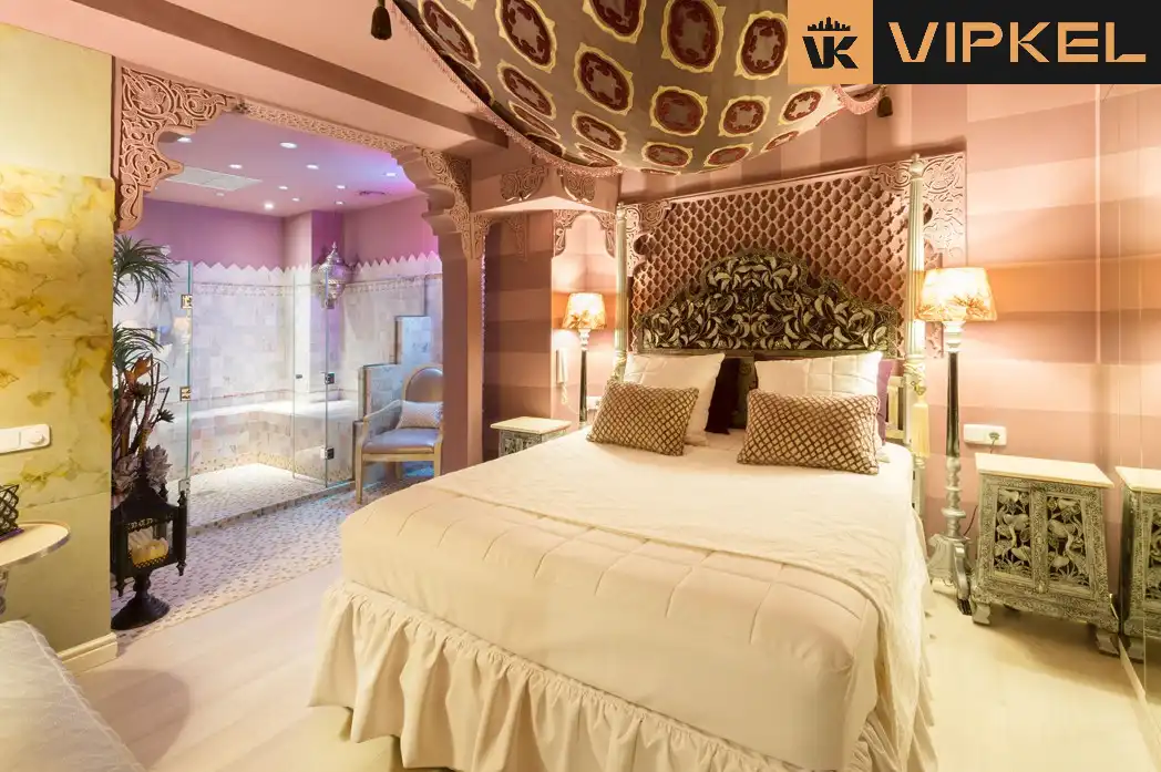 Bedroom of Buildings for sale in Barcelona