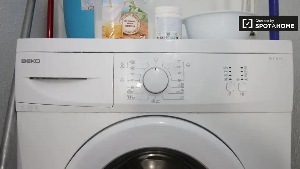 Flat for rent in El Raval