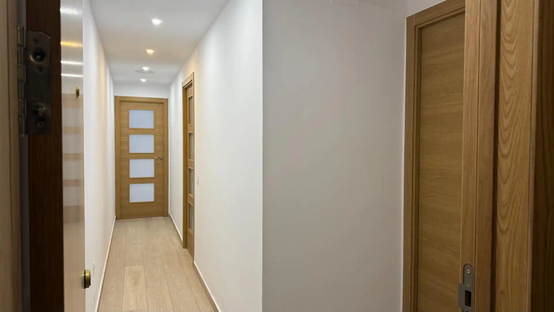 Flat for sale in Deltebre  with Air Conditioner, Heating and Terrace