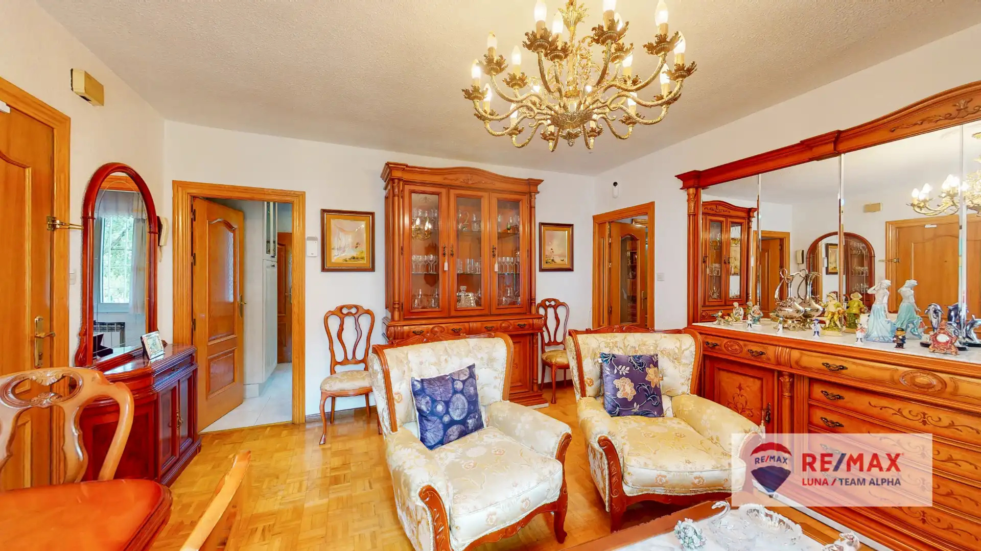 Flat with garden for sale in Calle del General Cadenas Campos 34, imagen 5