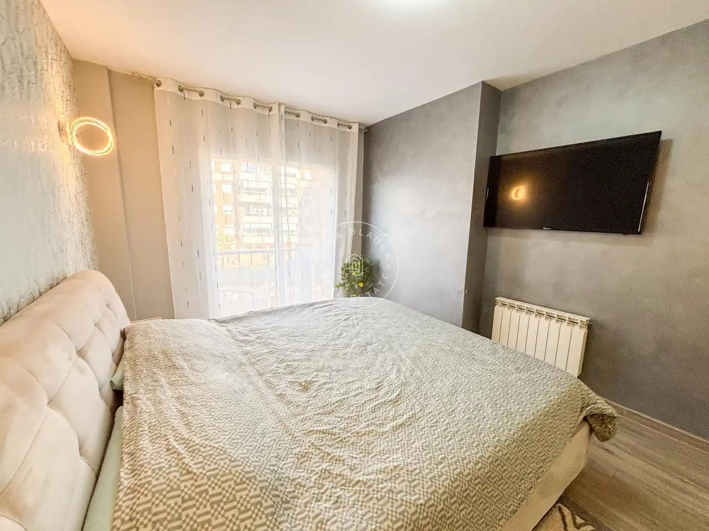 Schlafzimmer von Wohnung zum Verkauf in Lloret de Mar mit Klimaanlage, Heizung und Terrasse