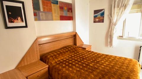 Foto 5 de Pis en venda a Carrer D'empúries, La Trinitat Nova, Barcelona