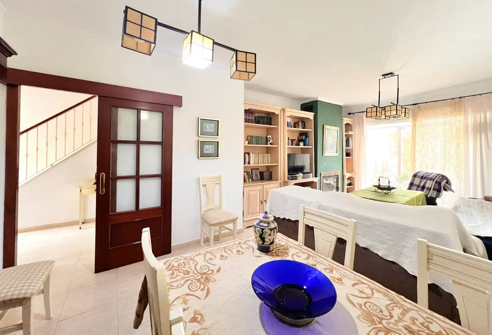 Comedor de Casa adosada en venta en Ayamonte con Aire acondicionado, Terraza y Trastero