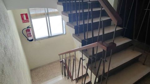 Foto 2 de Piso en venta en Calle de la Laguna, 40, Vista Alegre, Madrid Capital