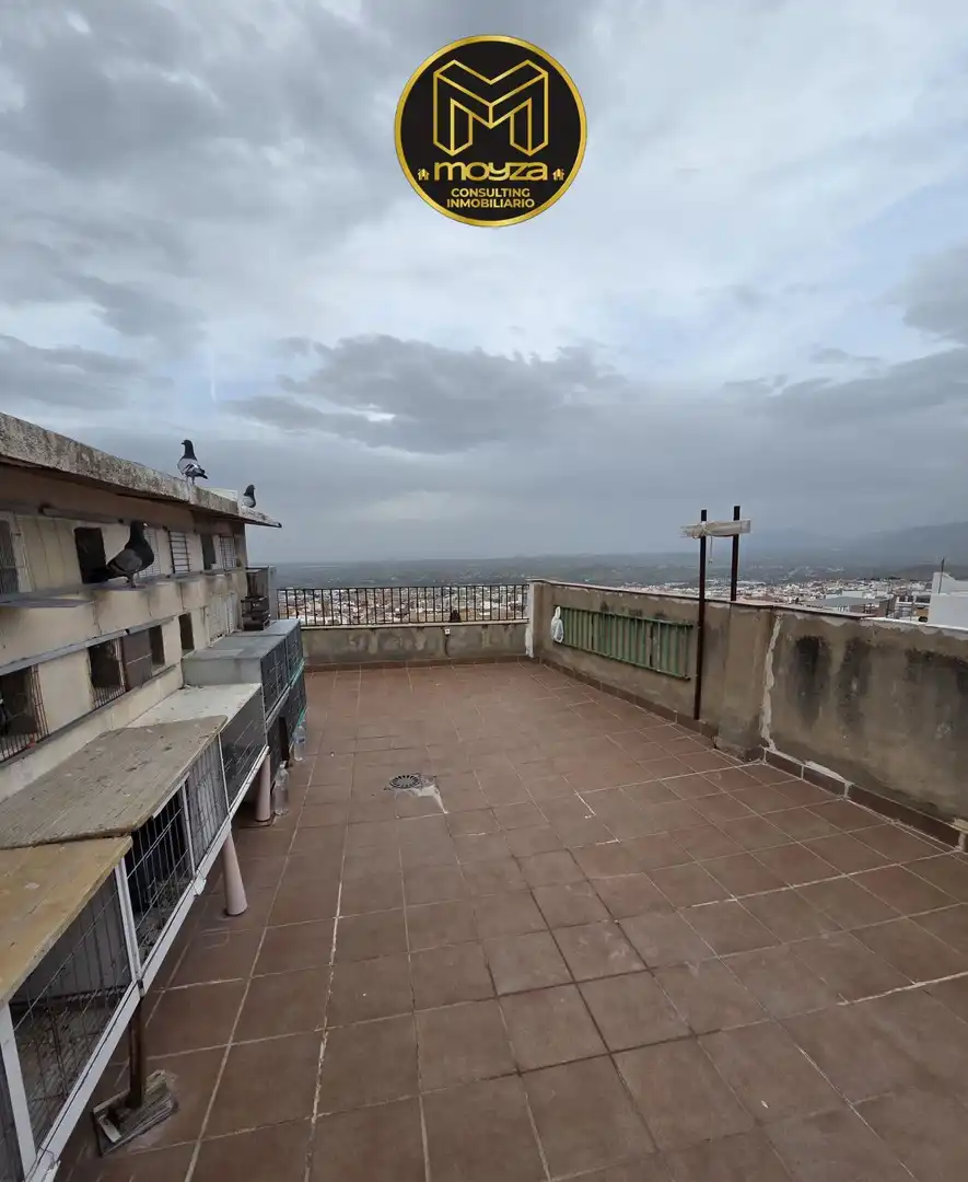 Terrassa de Casa o xalet en venda en Jaén amb Aire condicionat, Calefacció i Terrassa