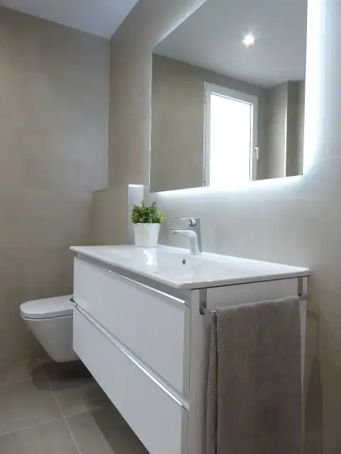 Wohnung mit Aufzug zur Miete in Calle Molina Lario 20, imagen 18